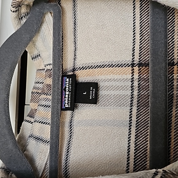 Patagonia neutral plaid flannel shirt size large euc - Picture 2 of 6